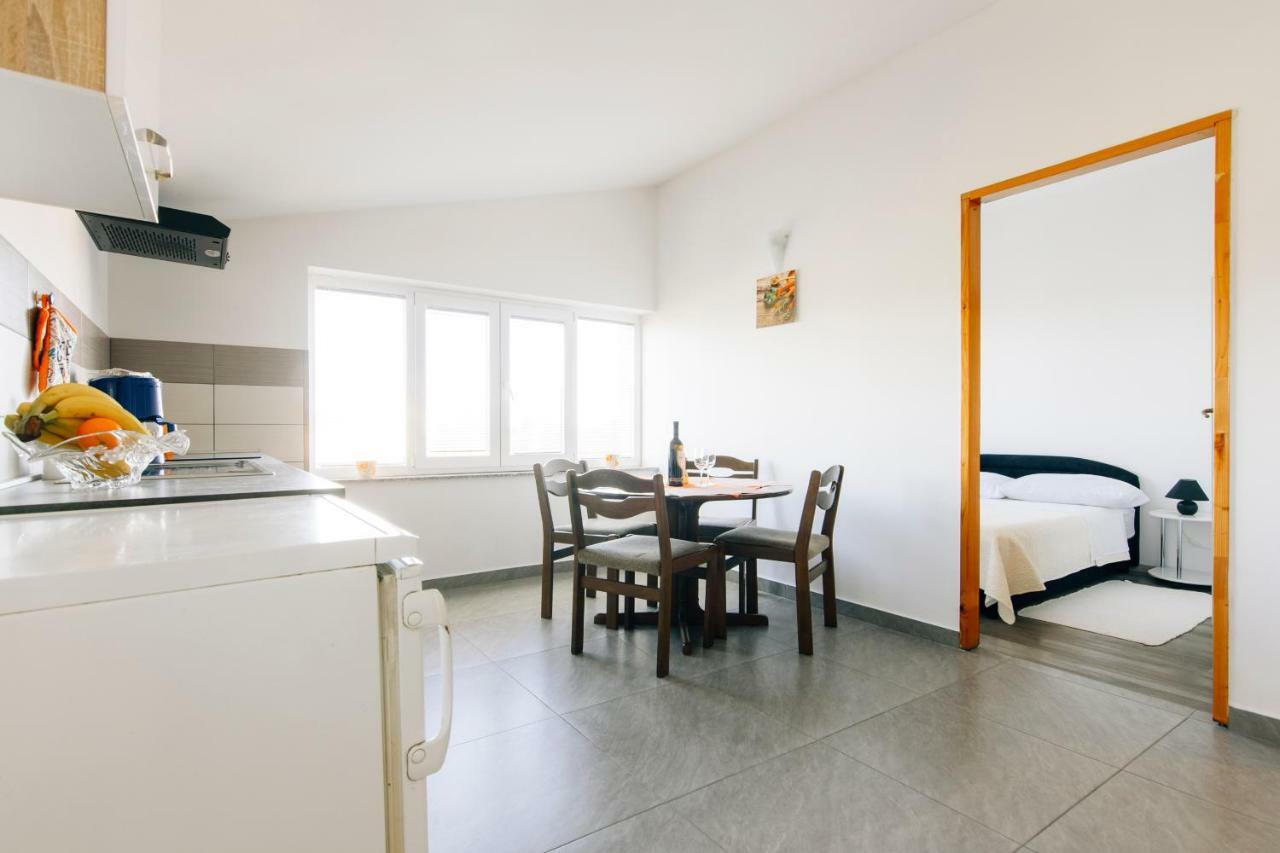 Apartments Luce ซาดาร์ ภายนอก รูปภาพ